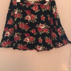High-wasted Floral Skirt